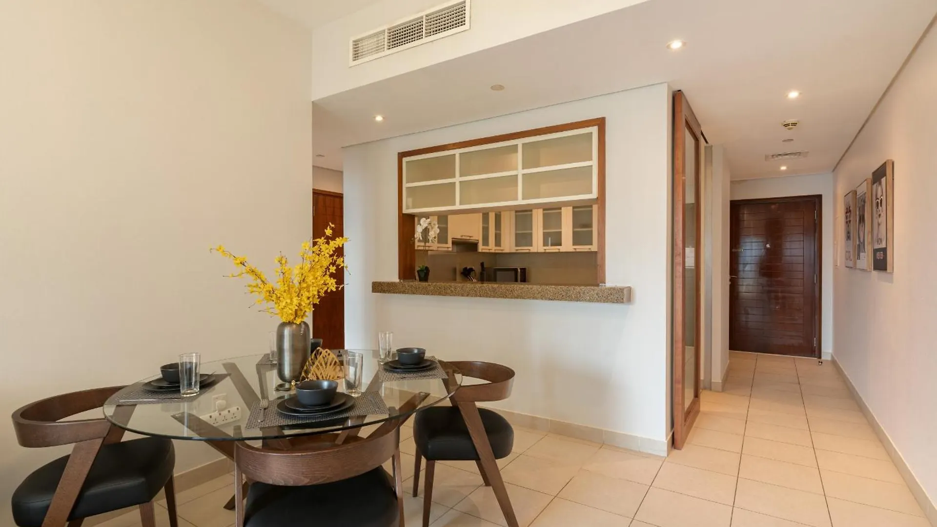 Stylish 1Br In Blvd Central, Great City Access - Allsopp & Allsopp Dubai Apartment
