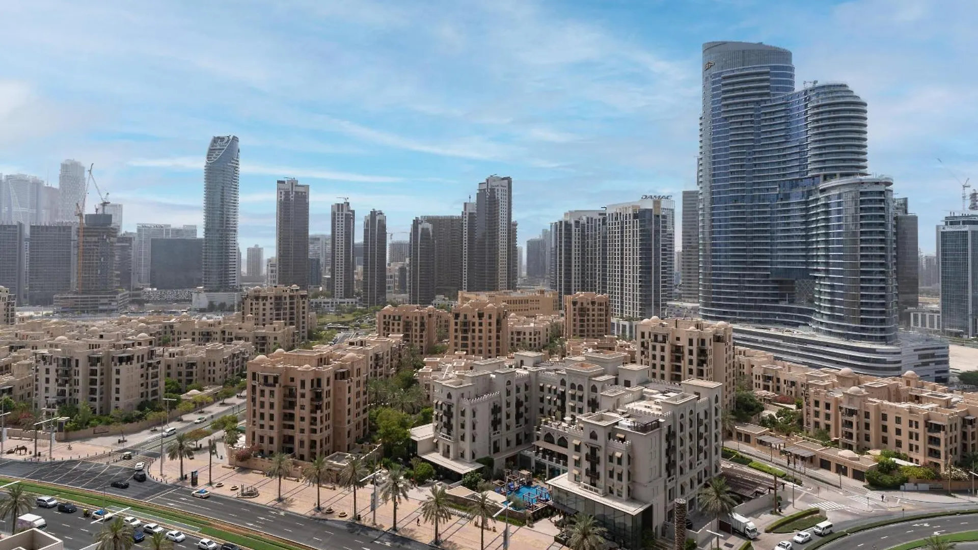 Stylish 1Br In Blvd Central, Great City Access - Allsopp & Allsopp Dubai Apartment